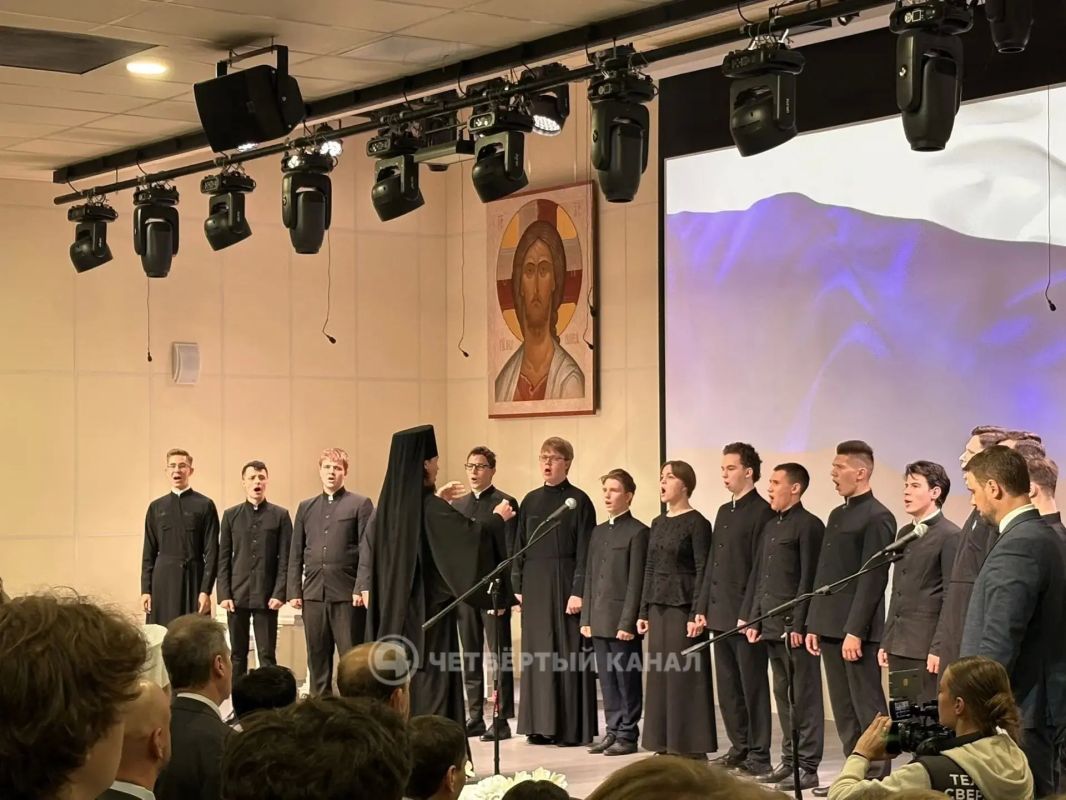 Телевизоры появились в кельях Екатеринбургской духовной семинарии Телевизоры появились в кельях Екатеринбургской духовной семинарии