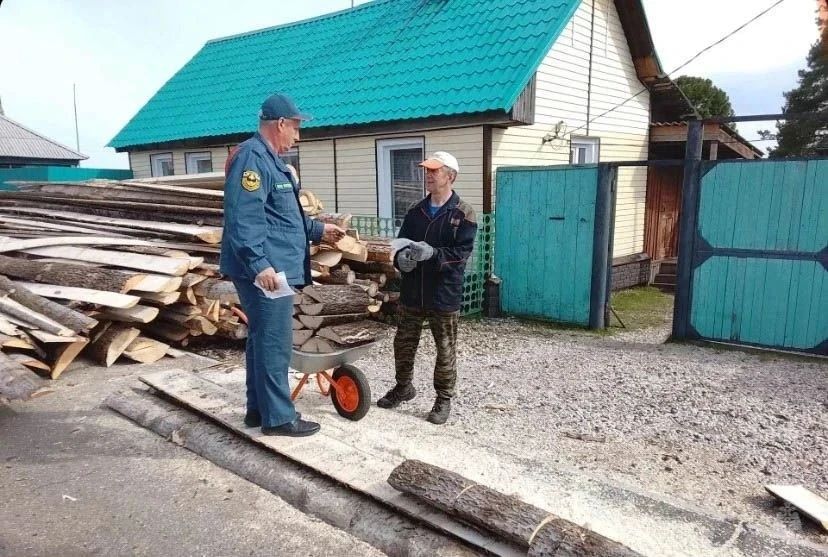 Спасатели рядом: безопасность начинается с вас Спасатели рядом: безопасность начинается с вас