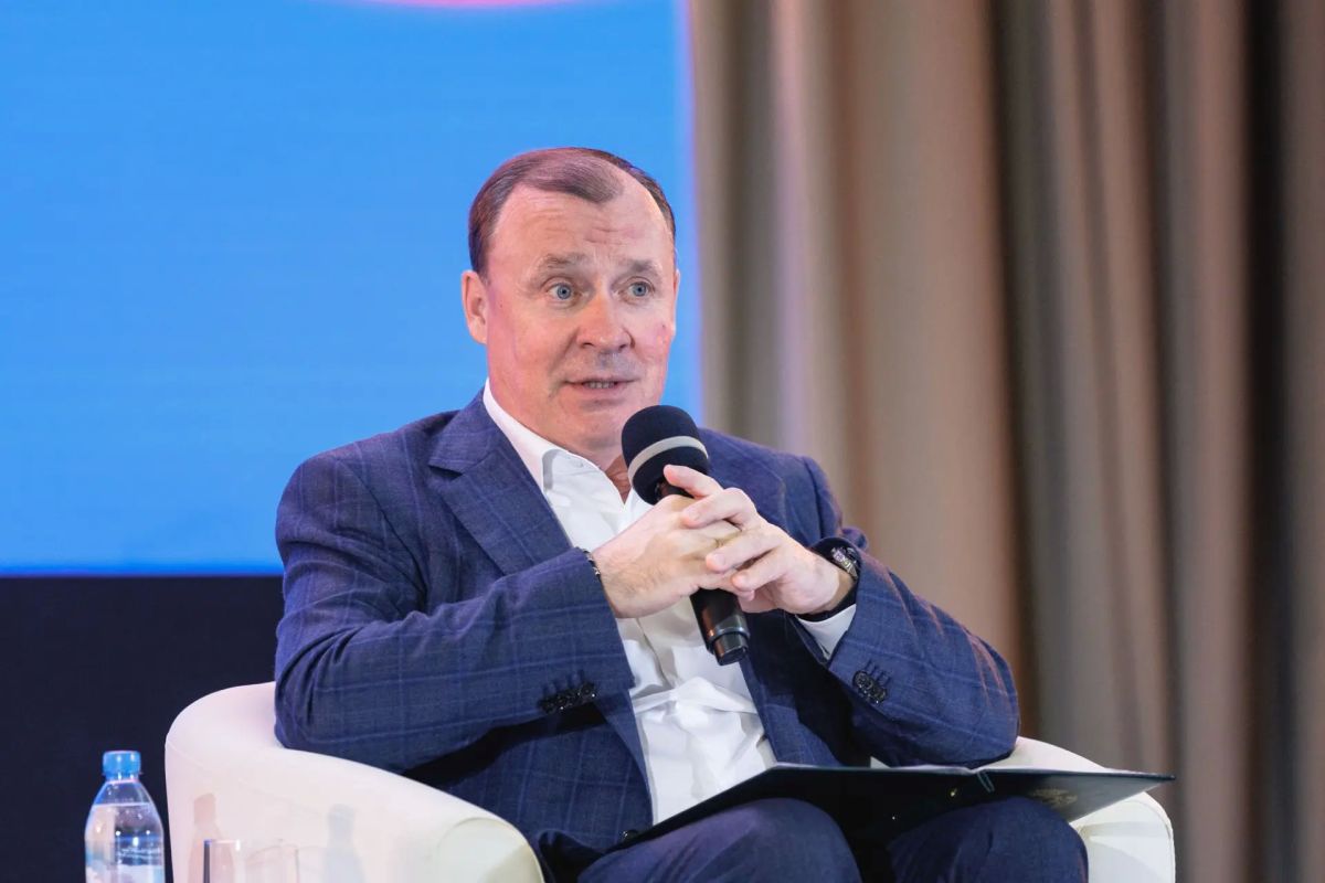 Алексей Орлов: С военным корреспондентом ВГТРК Андреем Руденко посетили Уральский федеральный университет Алексей Орлов: С военным корреспондентом ВГТРК Андреем Руденко посетили Уральский федеральный университет