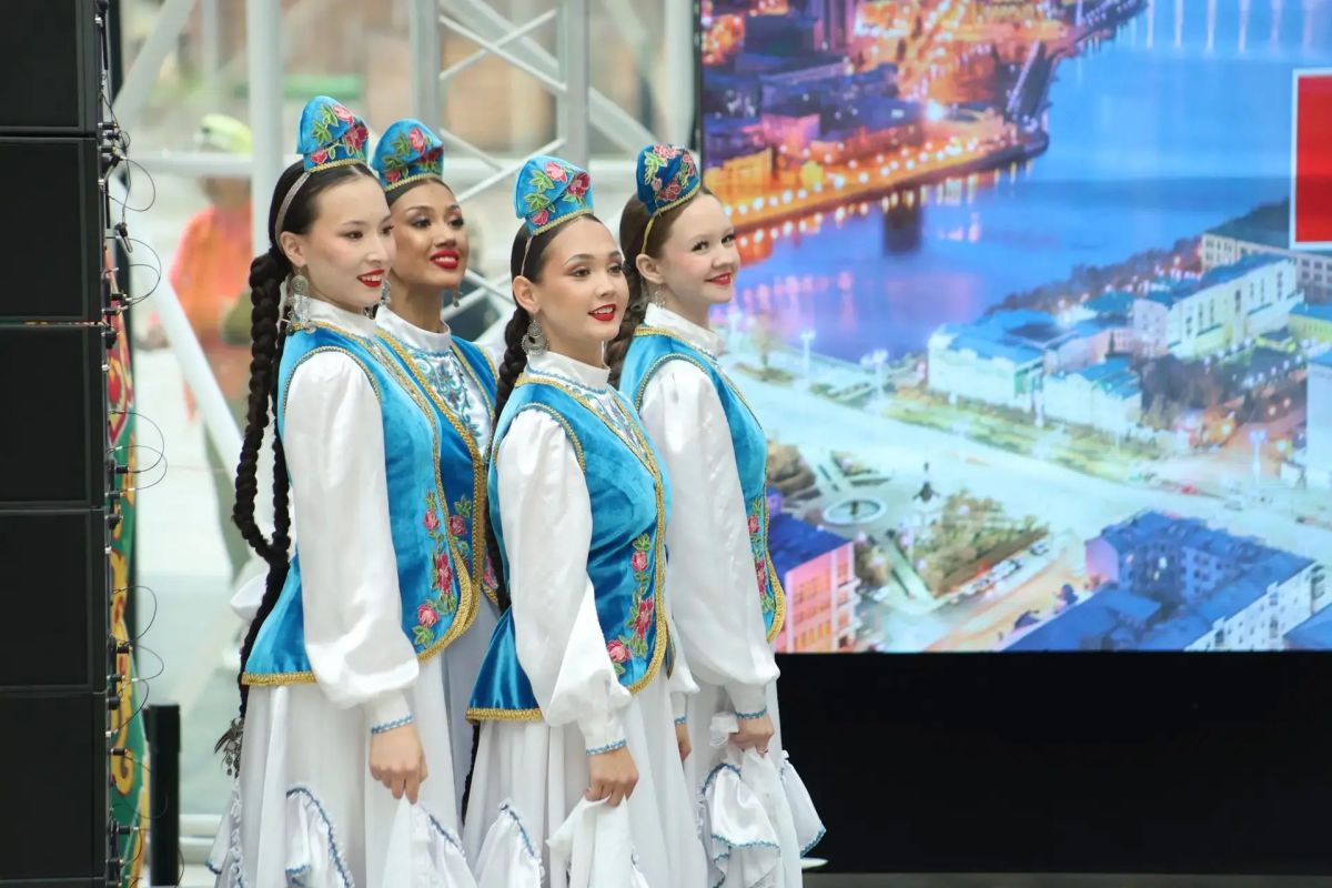 От национального орнамента до мини-сабантуя От национального орнамента до мини-сабантуя