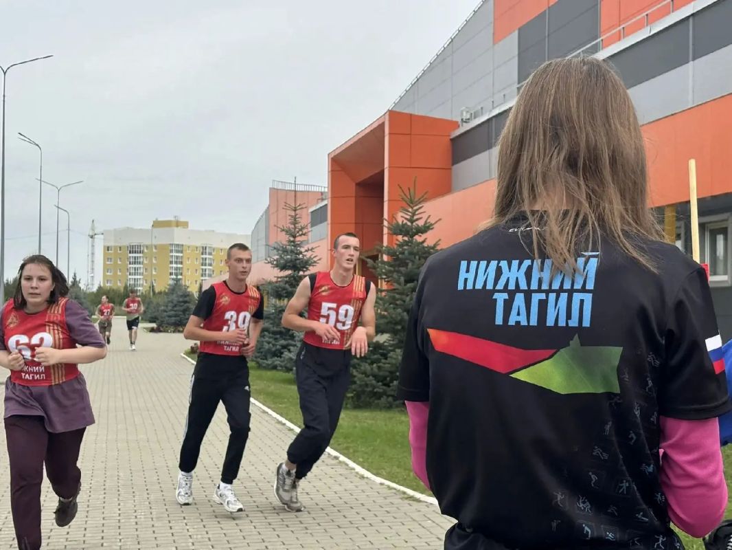 «Сила, выносливость, дисциплина»: сотрудники и слушатели учебного центра сдали нормативы ГТО «Сила, выносливость, дисциплина»: сотрудники и слушатели учебного центра сдали нормативы ГТО