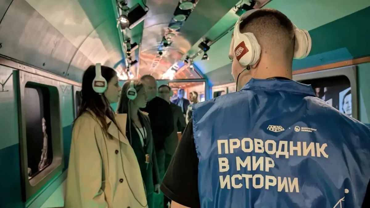 Денис Паслер: Средний Урал чтит подвиг советского народа в годы Великой Отечественной войны, и многим будет интересна уникальная передвижная выставка «Поезд Победы», которая сегодня прибыла на железнодорожный вокзал... Денис Паслер: Средний Урал чтит подвиг советского народа в годы Великой Отечественной войны, и многим будет интересна уникальная передвижная выставка «Поезд Победы», которая сегодня прибыла на железнодорожный вокзал...