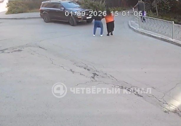 Сбил свою же подельницу, пытаясь скрыться после попытки похитить 2,5 млн рублей у участника СВО