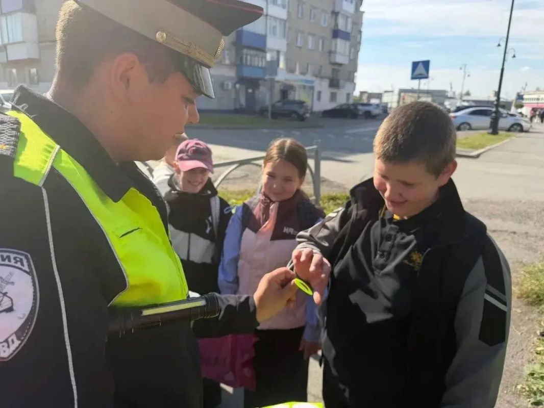 Масштабная волна Единого дня световозвращателя охватила Свердловскую область Масштабная волна Единого дня световозвращателя охватила Свердловскую область