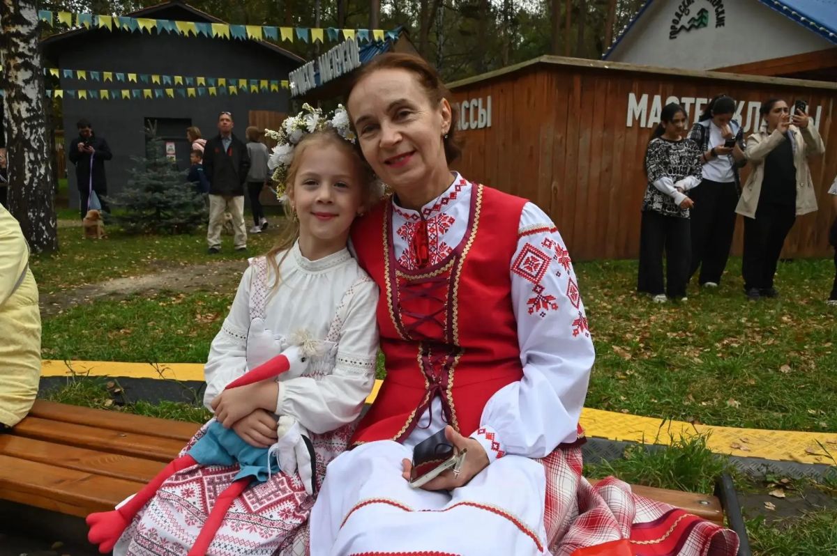 Хлебом едины: традиции разных народов представили на гастро-фестивале в Екатеринбурге Хлебом едины: традиции разных народов представили на гастро-фестивале в Екатеринбурге