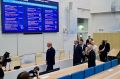 Заместитель Председателя Правительства РФ Дмитрий Чернышенко, губернатор Свердловской области Денис Паслер и ректор Уральского федерального университета Илья Обабков оценили возможности нового образовательного проекта «Школа...