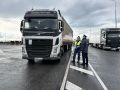 На федеральных и региональных автодорогах Свердловской области сотрудники Госавтоинспекции совместно с медиками проводят профилактические мероприятия по выявлению водителей с признаками утомления
