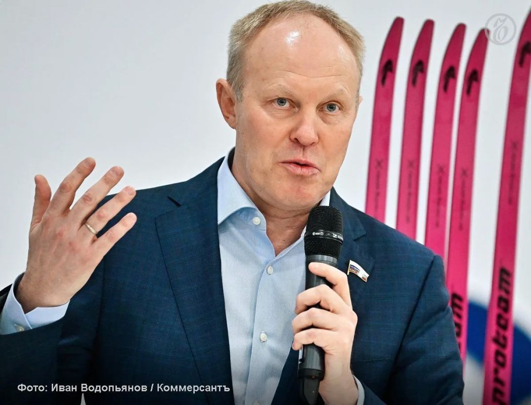 Умер двукратный олимпийский чемпион по биатлону, депутат Госдумы РФ от Свердловской области Сергей Чепиков, сообщил руководитель пресс-службы Союза биатлонистов РФ Сергей Аверьянов