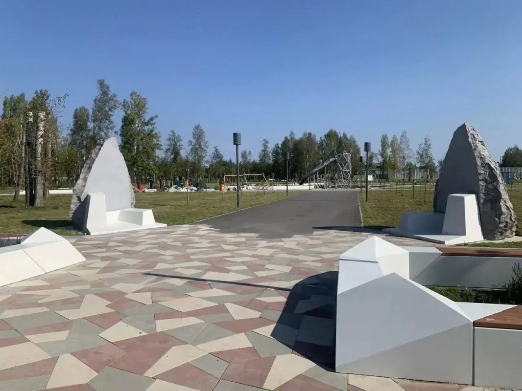 Денис Паслер: Всероссийский конкурс малых городов нацпроекта «Инфраструктура для жизни» помогает менять небольшие уральские города, создавая в них уникальные общественные пространства Денис Паслер: Всероссийский конкурс малых городов нацпроекта «Инфраструктура для жизни» помогает менять небольшие уральские города, создавая в них уникальные общественные пространства