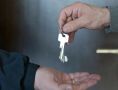 В Новолялинском районе после вмешательства прокуратуры инвалиду 2 группы во внеочередном порядке предоставлена благоустроенная квартира