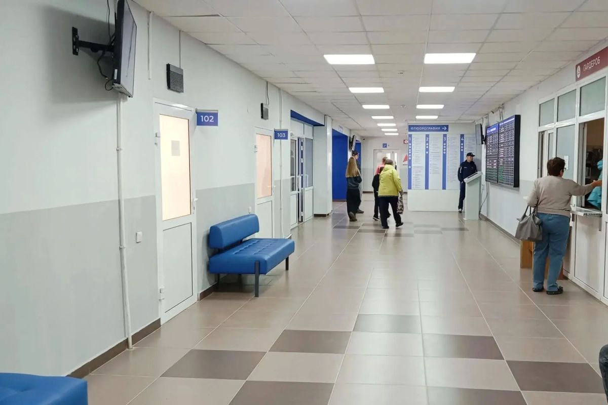 В Каменске-Уральском готовятся к открытию две крупные поликлиники для взрослых пациентов, прошедшие масштабный капитальный ремонт в рамках национального проекта «Продолжительная и активная жизнь» В Каменске-Уральском готовятся к открытию две крупные поликлиники для взрослых пациентов, прошедшие масштабный капитальный ремонт в рамках национального проекта «Продолжительная и активная жизнь»