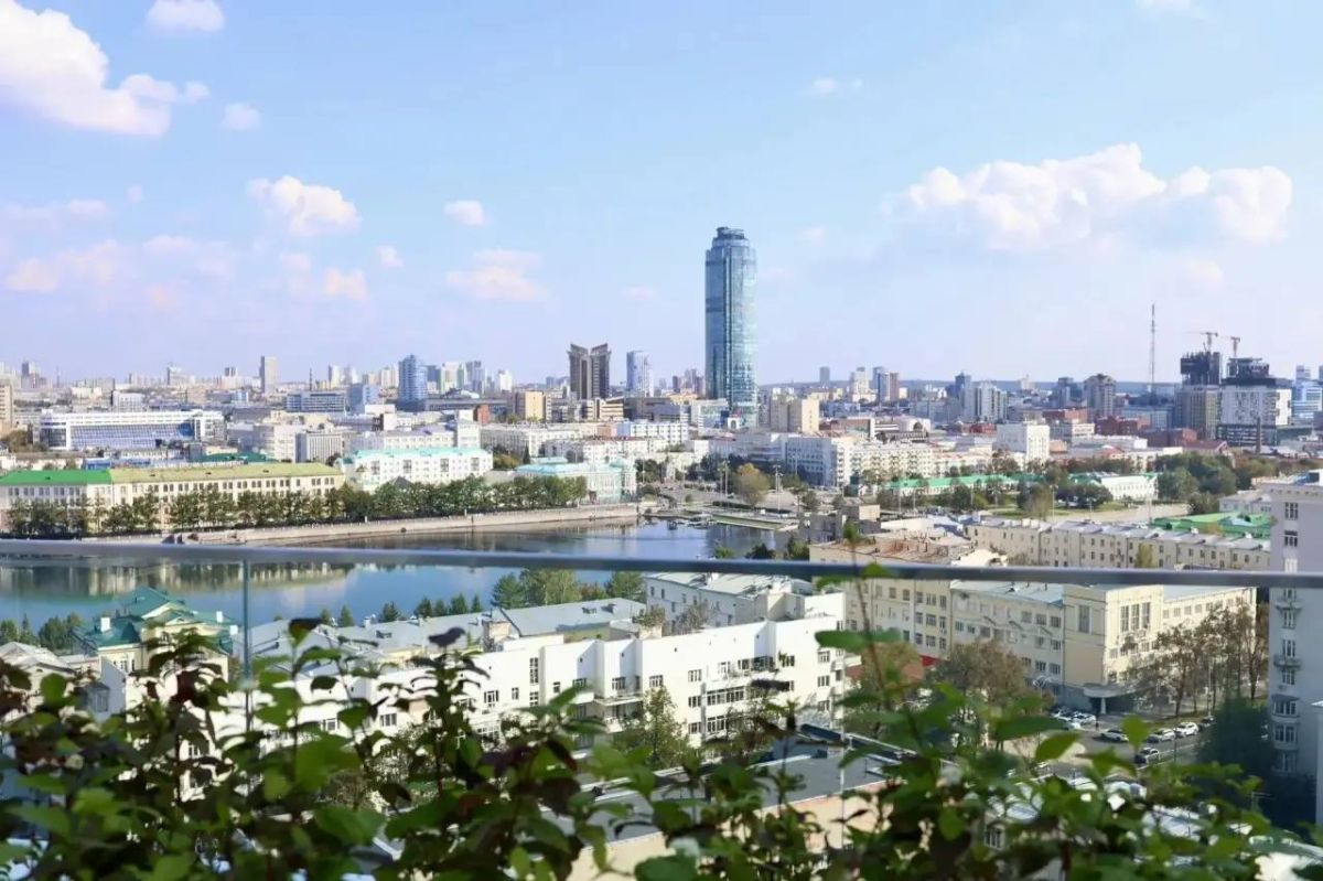 Свердловская филармония представила новый органный сезон на высоте 50 метров Свердловская филармония представила новый органный сезон на высоте 50 метров