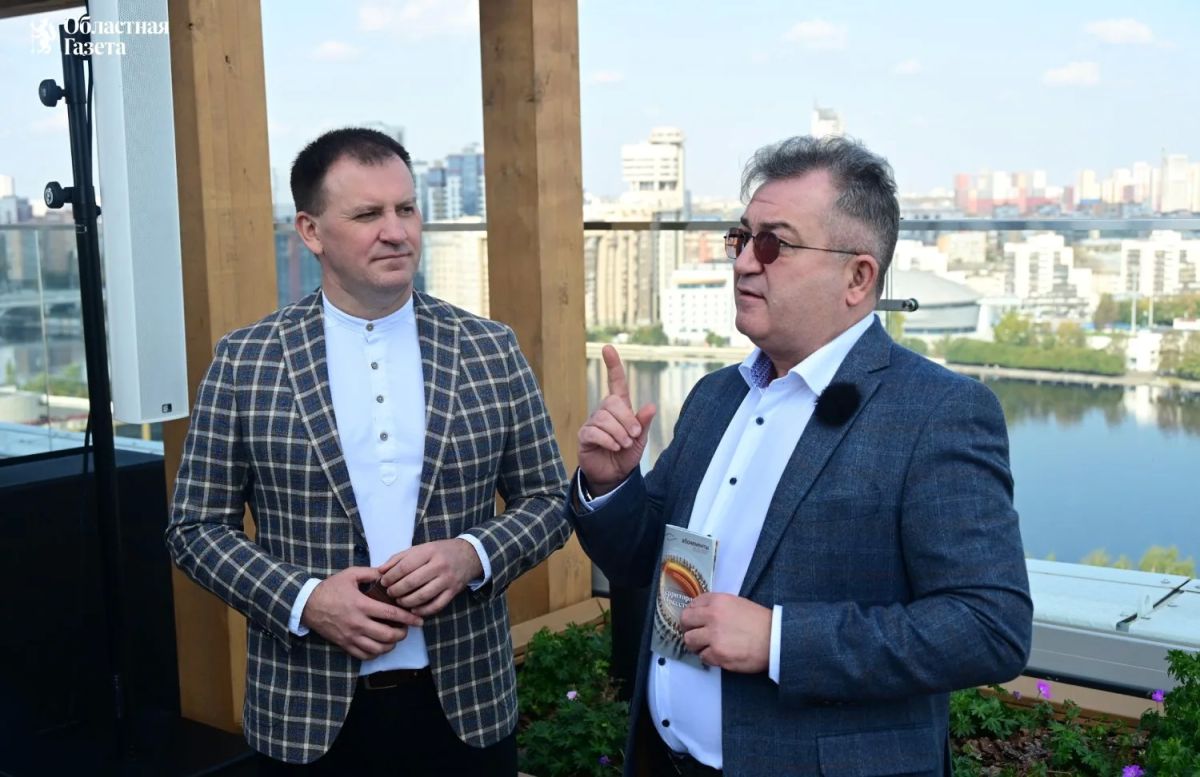 Свердловская филармония открыла органный сезон концертом на крыше Свердловская филармония открыла органный сезон концертом на крыше
