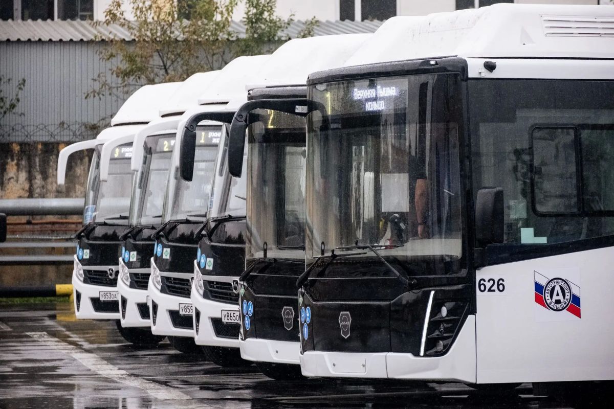 Свердловская область получила еще пять автобусов по программе льготного лизинга при поддержке федерального Минтранса