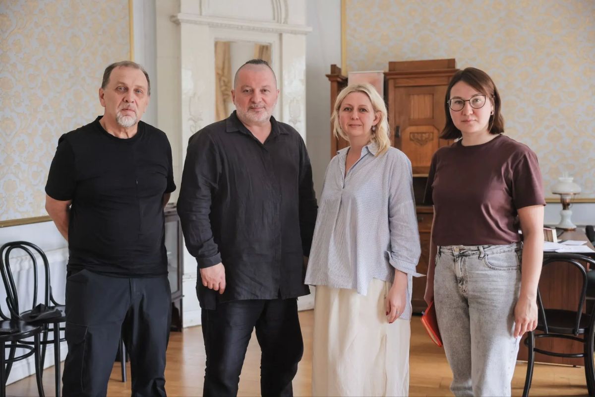 В Театре ЕГТИ поставят спектакль по неизданным песням музыканта «Агаты Кристи» Александра Козлова