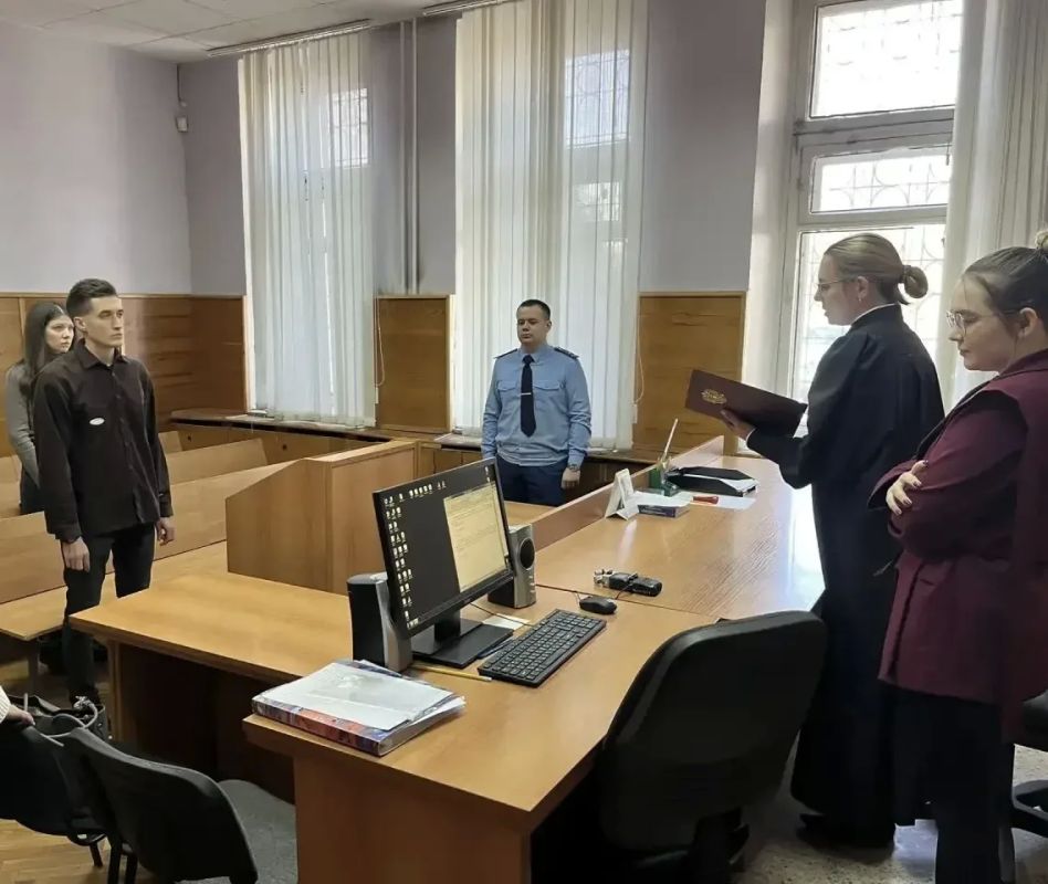 В Екатеринбурге осужден бывший директор Центра развития спорта по уголовному делу о хищении бюджетных средств на сумму свыше 3,5 млн рублей В Екатеринбурге осужден бывший директор Центра развития спорта по уголовному делу о хищении бюджетных средств на сумму свыше 3,5 млн рублей