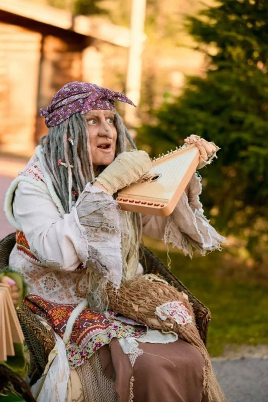 Нижнетагильская Баба-яга рассказала, какую роль мечтает получить в кино Нижнетагильская Баба-яга рассказала, какую роль мечтает получить в кино