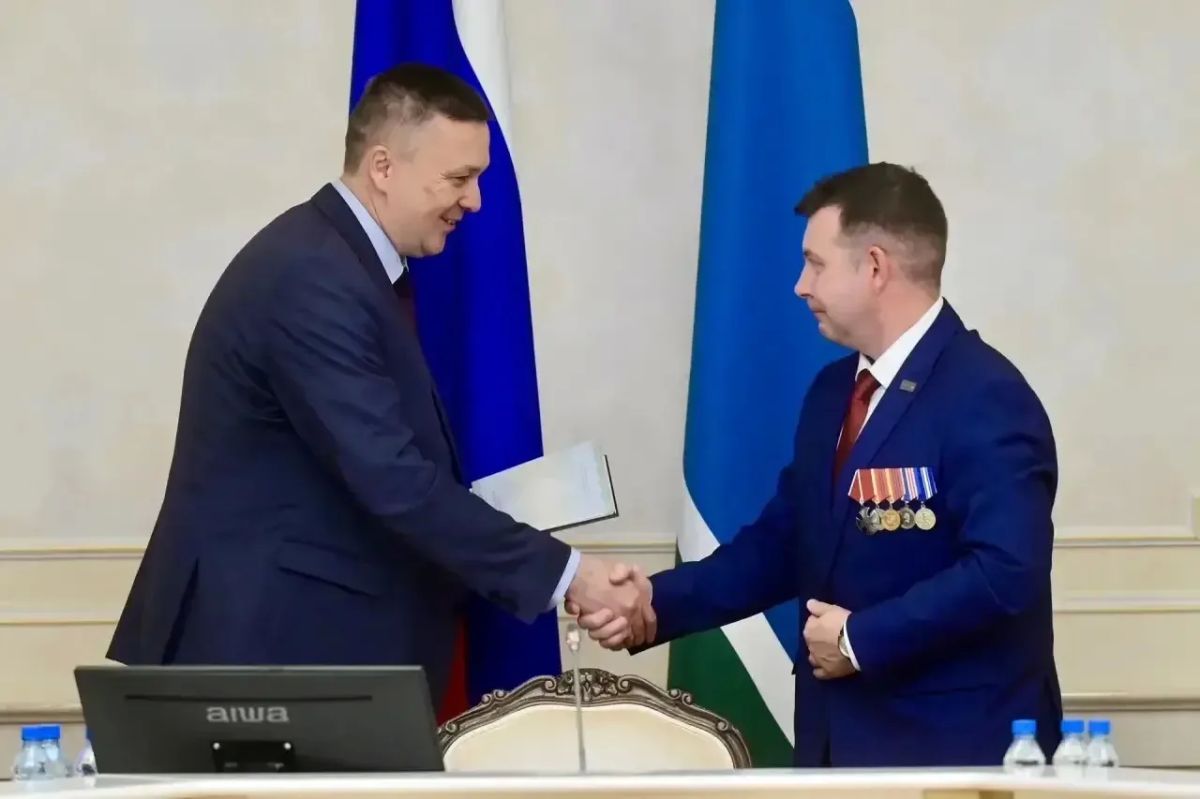Дипломы о профессиональной переподготовке получили участники нашей региональной программы «Управленческие кадры Урала» Дипломы о профессиональной переподготовке получили участники нашей региональной программы «Управленческие кадры Урала»