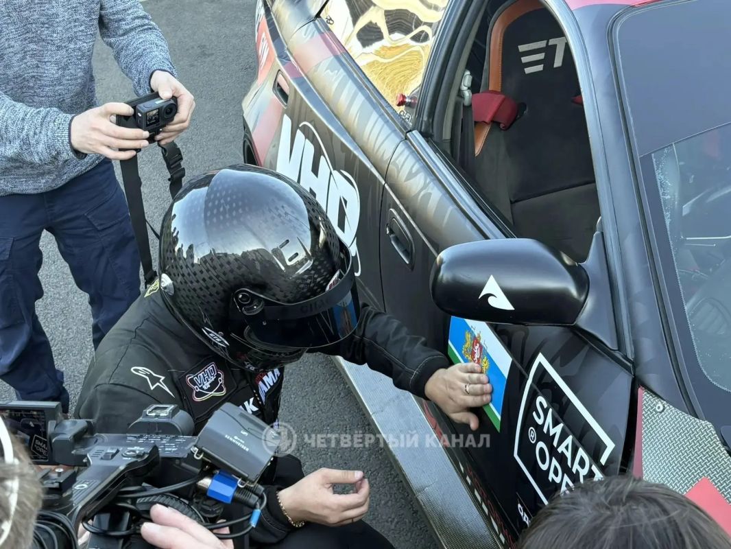 Замгубернатора Дмитрия Ионина прокатили боком в Верхней Пышме Замгубернатора Дмитрия Ионина прокатили боком в Верхней Пышме
