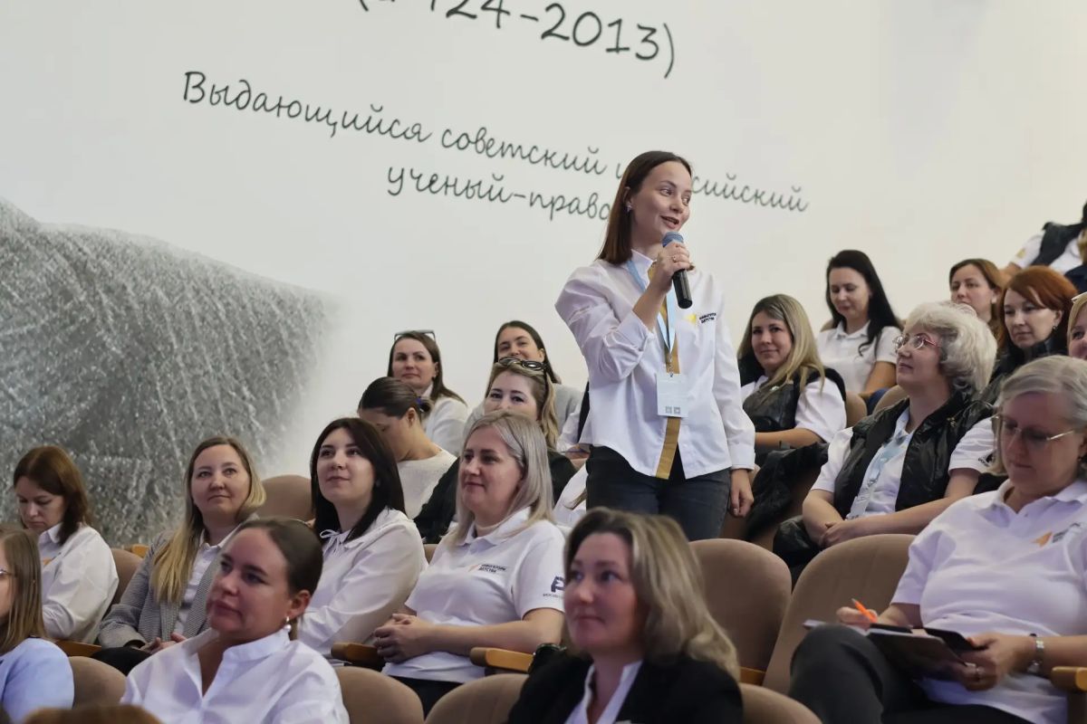 На базе Фонда поддержки талантливых детей и молодёжи «Золотое сечение» 25 сентября состоялось региональное установочное семинар-совещание «Навигаторов детства» Свердловской области На базе Фонда поддержки талантливых детей и молодёжи «Золотое сечение» 25 сентября состоялось региональное установочное семинар-совещание «Навигаторов детства» Свердловской области