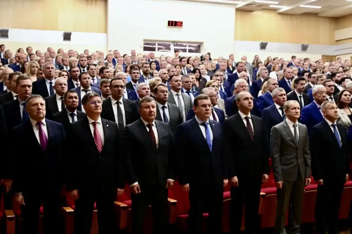 Депутаты Законодательного Собрания Свердловской области получили мандаты Депутаты Законодательного Собрания Свердловской области получили мандаты