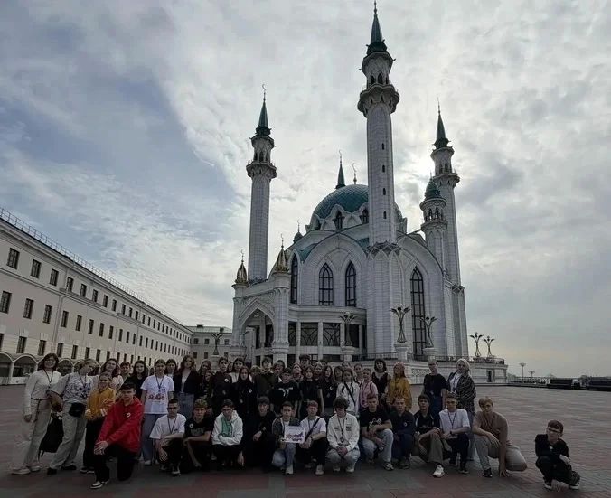 Свердловские школьники стали участниками культурно-просветительских программ в рамках национального проекта «Семья» Свердловские школьники стали участниками культурно-просветительских программ в рамках национального проекта «Семья»
