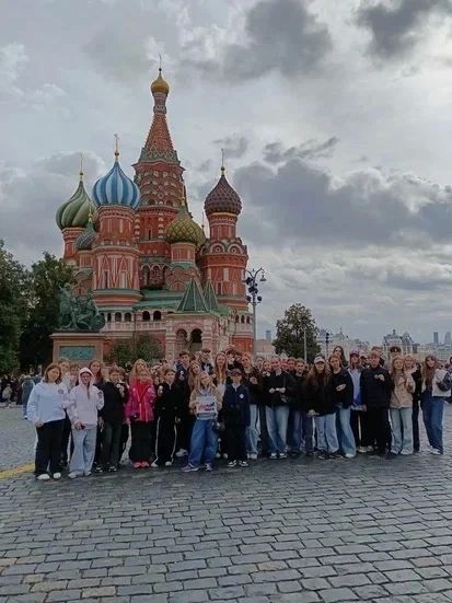 Свердловские школьники стали участниками культурно-просветительских программ в рамках национального проекта «Семья» Свердловские школьники стали участниками культурно-просветительских программ в рамках национального проекта «Семья»