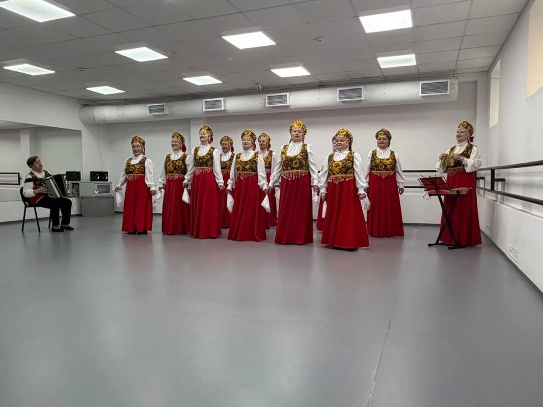 Ветераны СИЗО-1 встретили День пожилого человека в Культурном центре «Дружба» Ветераны СИЗО-1 встретили День пожилого человека в Культурном центре «Дружба»