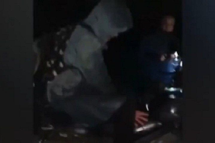 На Урале спасли 16-летнего школьника, который забрел в болотную топь На Урале спасли 16-летнего школьника, который забрел в болотную топь