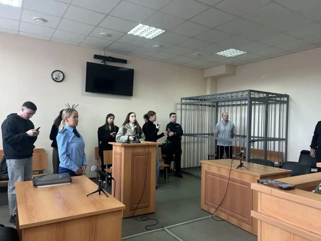 В Екатеринбурге вынесен приговор таксисту за причинение тяжкого вреда здоровью клиенту В Екатеринбурге вынесен приговор таксисту за причинение тяжкого вреда здоровью клиенту