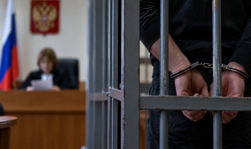 Отчима в Нижнем Тагиле арестовали по делу об истязании 6-летнего пасынка