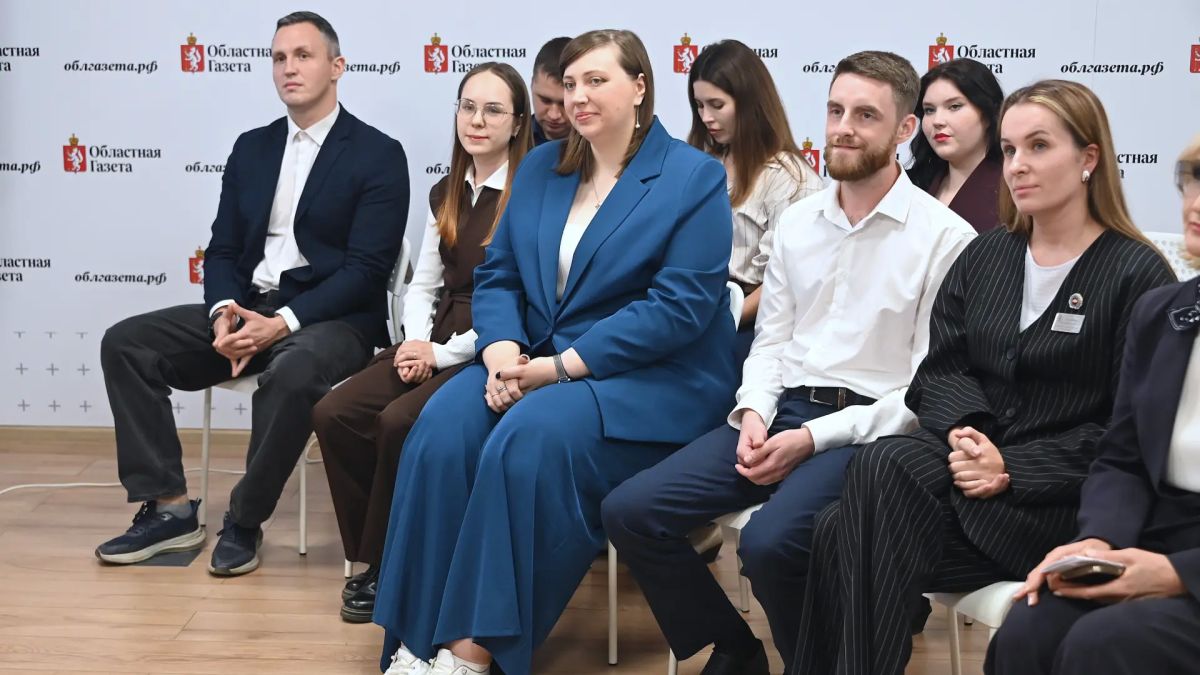 В редакции «Областной газеты» состоялась торжественная церемония награждения победителей конкурса «ОТЛичный учитель» В редакции «Областной газеты» состоялась торжественная церемония награждения победителей конкурса «ОТЛичный учитель»