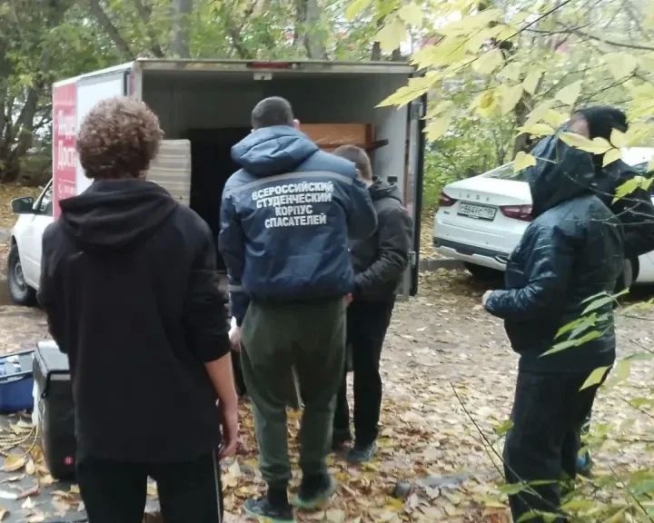 Яна Лантратова: Пенсионерке помогли переехать в новую квартиру Яна Лантратова: Пенсионерке помогли переехать в новую квартиру
