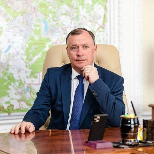 Алексей Орлов официально покинул пост мэра Екатеринбурга