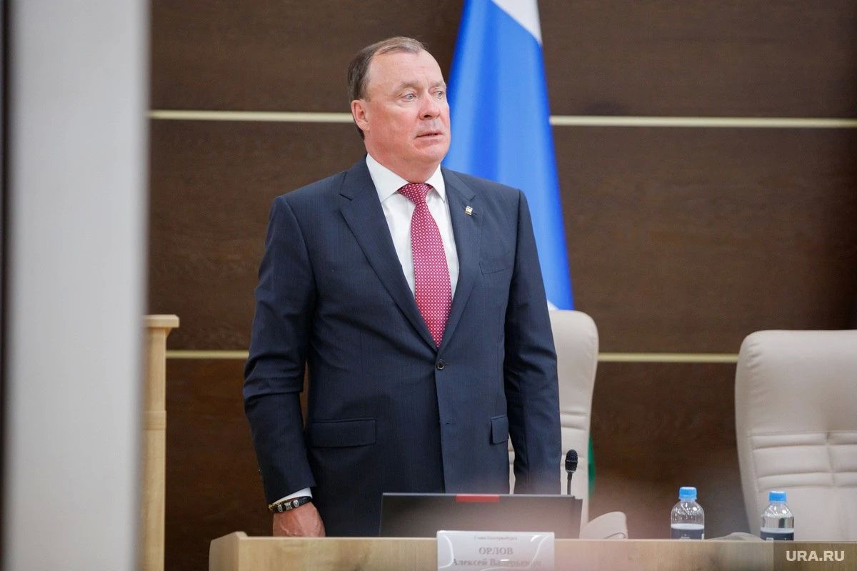 Переход экс-мэра Екатеринбурга в Совфед откладывается