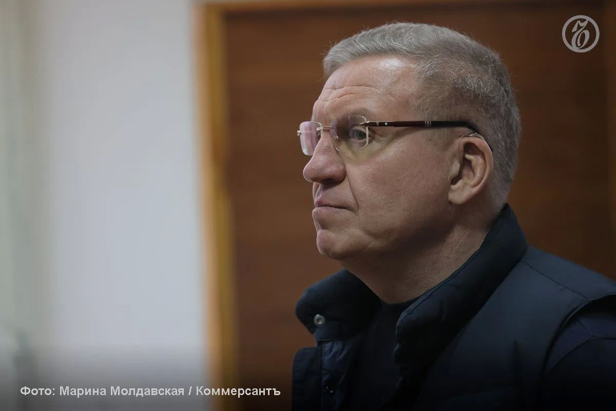 Верх-Исетский районный суд Екатеринбурга начал рассматривать по существу дело первого фигуранта уголовного дела «Облкоммунэнерго» Алексея Боброва