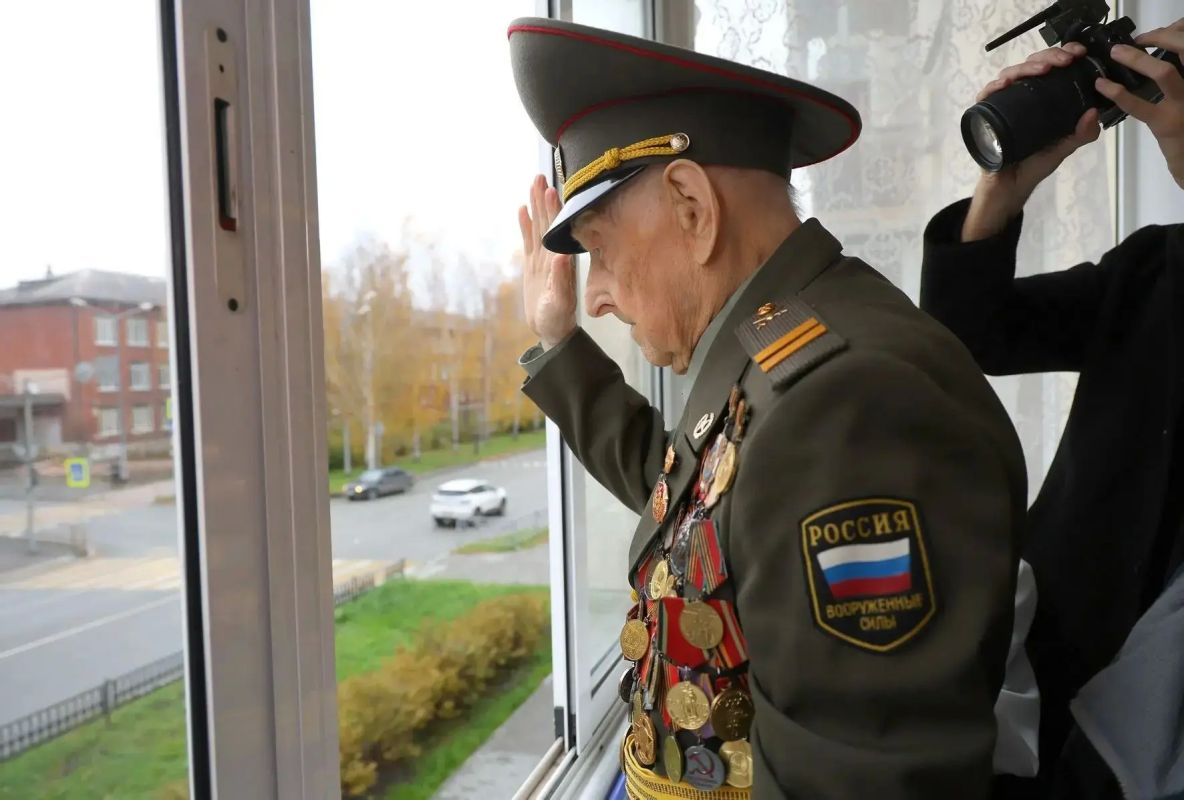Ветеран Великой Отечественной войны Александр Федин отметил 100-летний юбилей