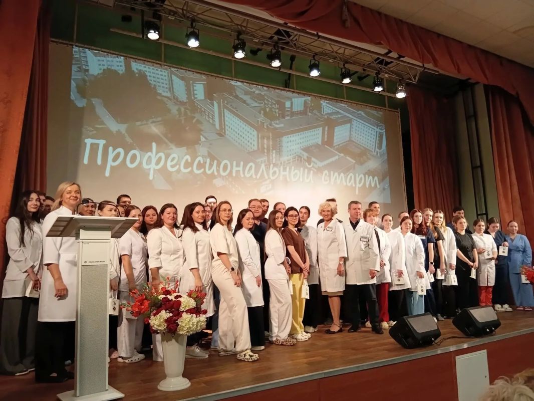 Сразу 53 молодых медика влились в коллектив Госпиталя ветеранов войн