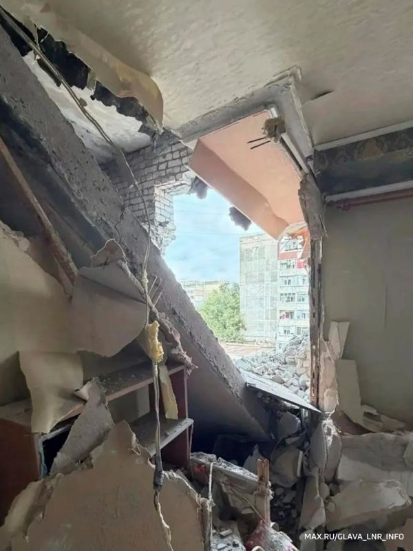 Родион Мирошник: В ЛНР 4 мирных жителя пострадали от атаки ВСУ по жилой многоэтажке Родион Мирошник: В ЛНР 4 мирных жителя пострадали от атаки ВСУ по жилой многоэтажке