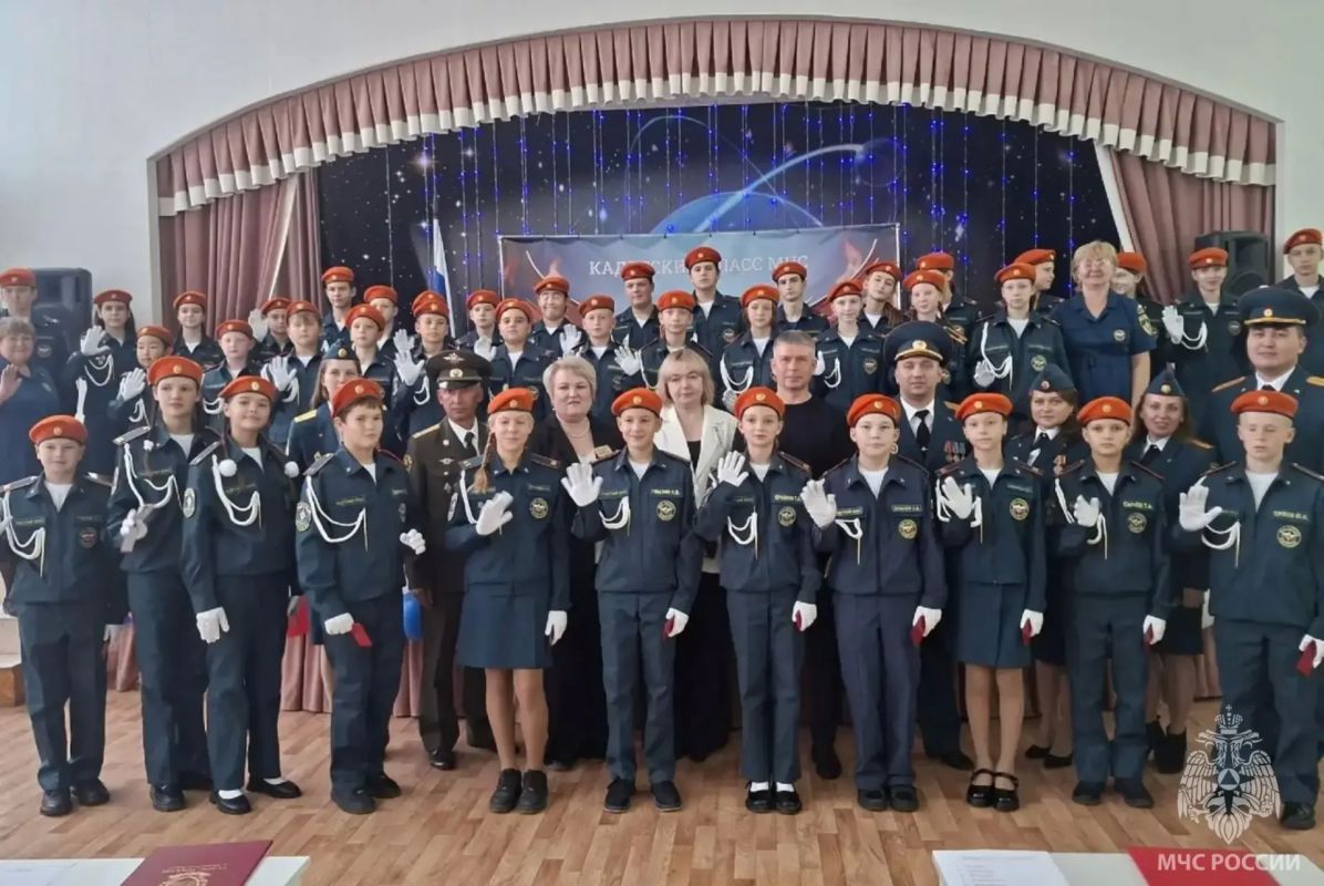 Юные спасатели Богдановича произнесли клятву кадета! Юные спасатели Богдановича произнесли клятву кадета!