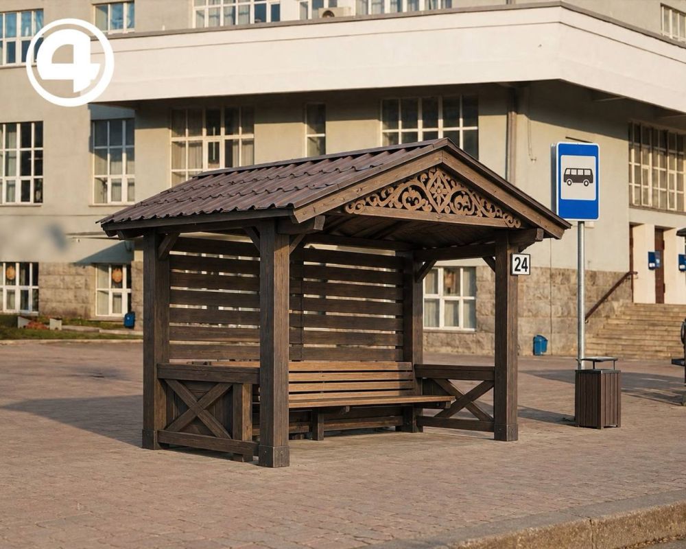 Малахит, дерево и один стул: как могли бы выглядеть остановки в Екатеринбурге Малахит, дерево и один стул: как могли бы выглядеть остановки в Екатеринбурге