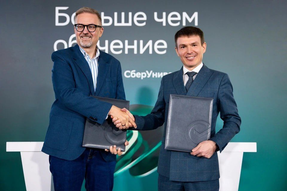 В Екатеринбурге металлургов начнут обучать работе с ИИ