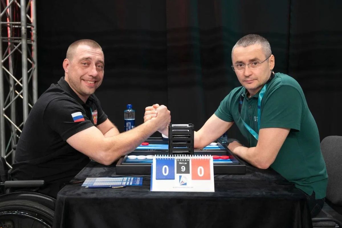 Почти 400 участников и сенсация в Екатеринбурге! Почти 400 участников и сенсация в Екатеринбурге!