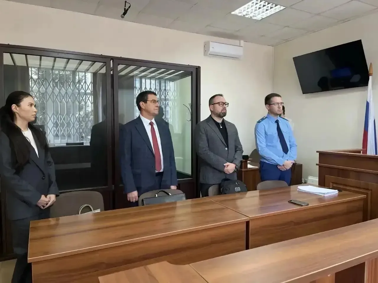В Екатеринбурге главный врач коммерческой клиники признана виновной во взятотничестве