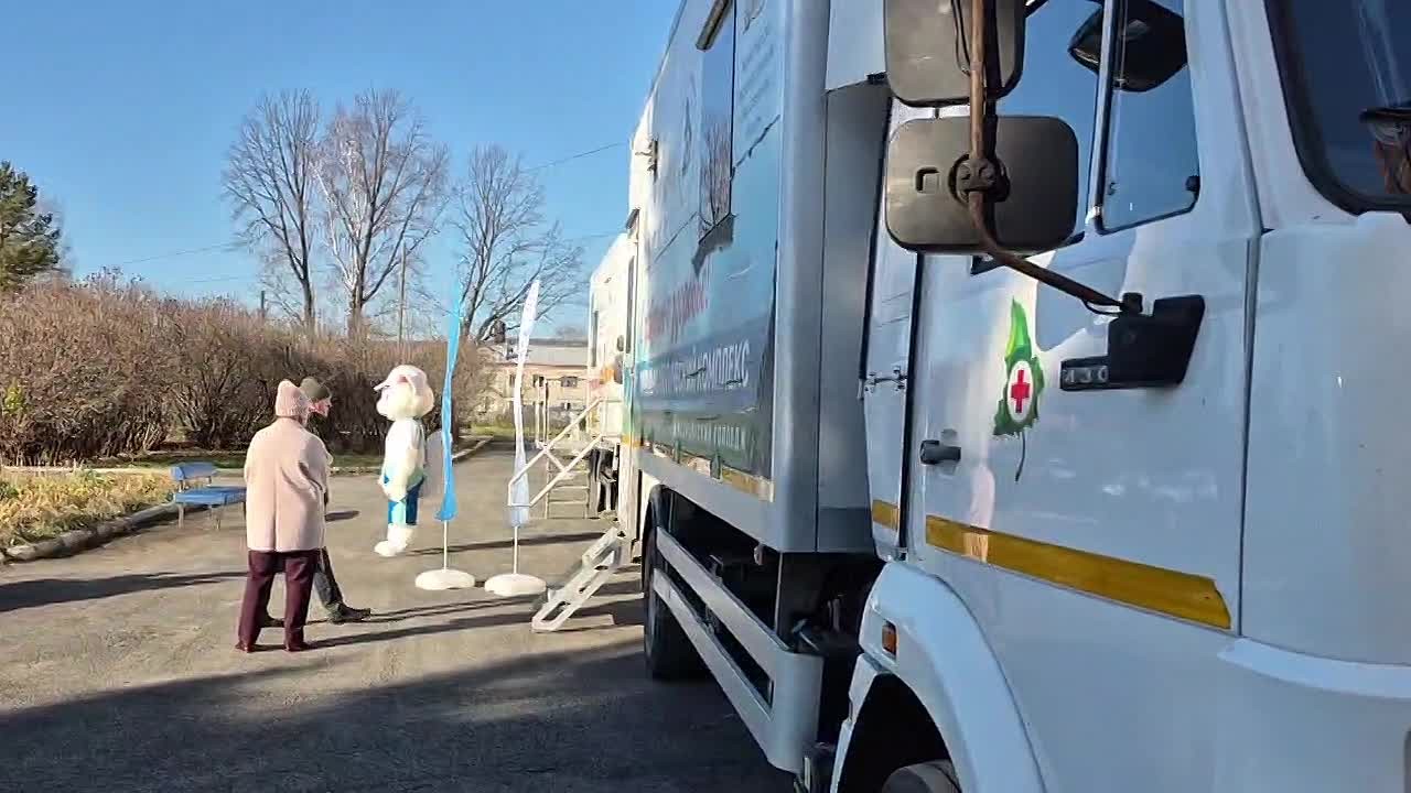 Извини, не сможем ответить, админы сегодня весь день в Красноуфимском районе Здесь, в деревне Приданниково, проходит фест «Лучшая сельская усадьба, село, деревня»