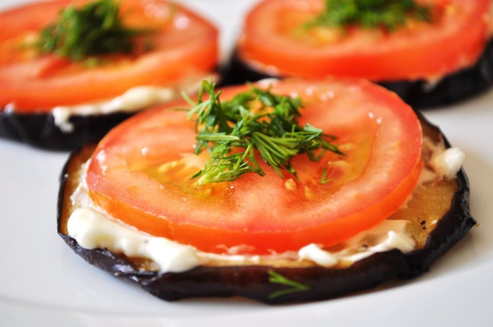 Как баклажан завоевал мир: история фиолетовой ягоды с непредсказуемым характером